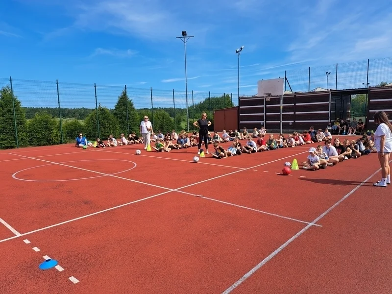 3 2i turniej sportowy.